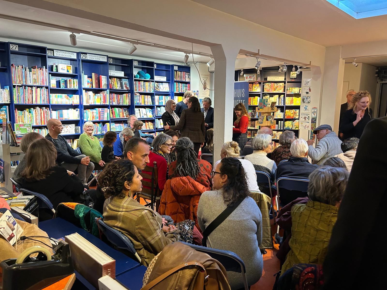 Activiteiten in en buiten de winkel