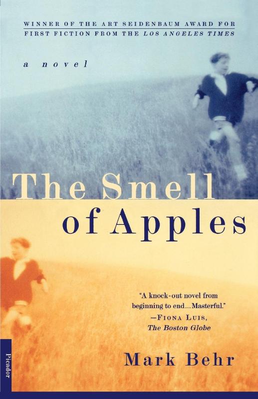 SMELL OF APPLES