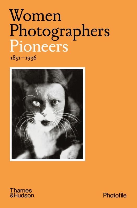 Women Photographers: Pioneers