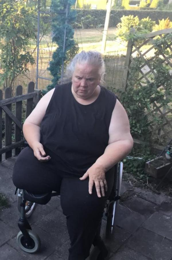 waarom moet iemand die in een rolstoel zit