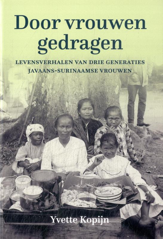 Door vrouwen gedragen