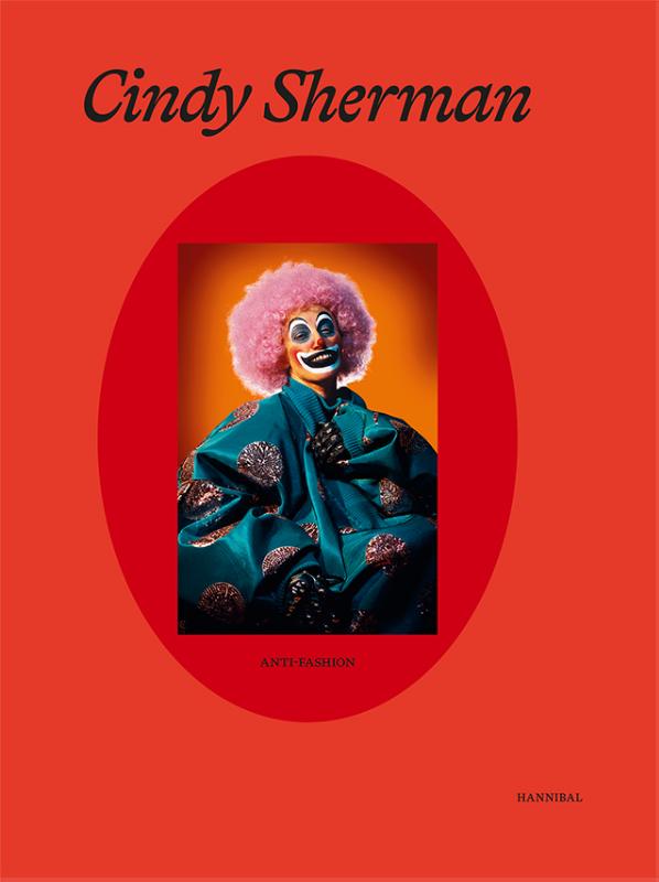 Cindy Sherman – Anti-Fashion